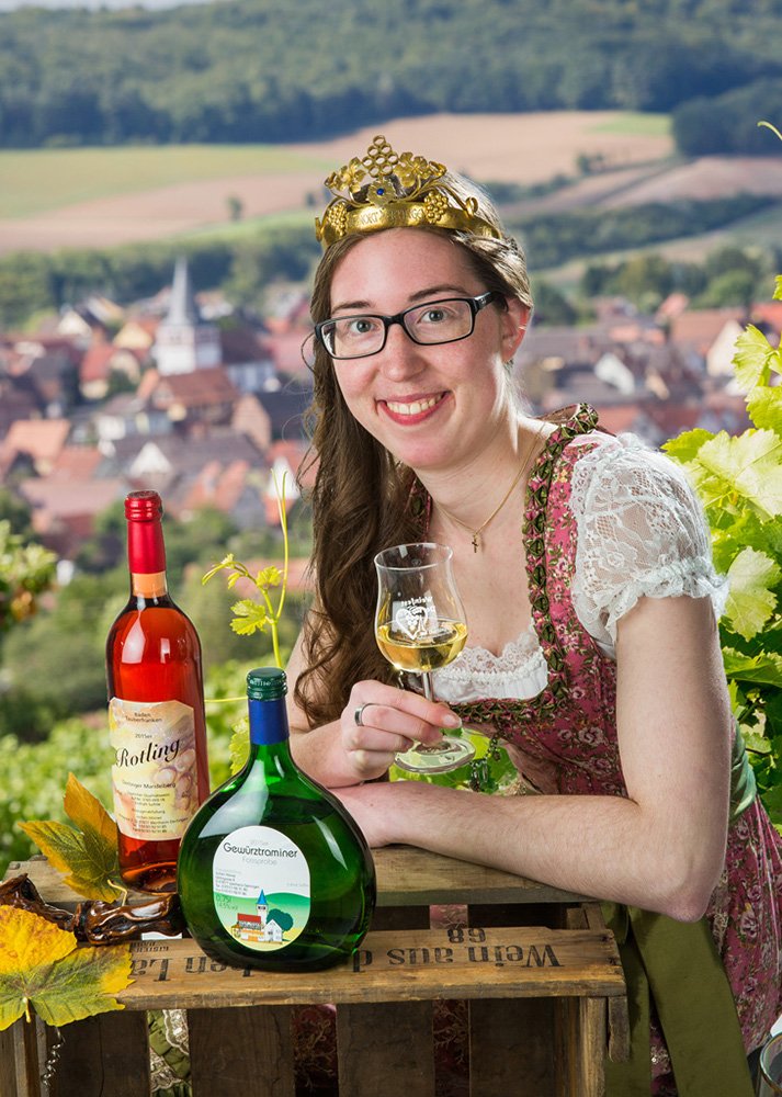 Viktoria Link Dertinger Weinprinzessin 2017-2019 Foto: Studio Schwab