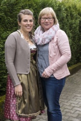 014_Sinas_Kroenung.jpg