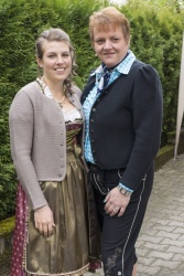 015_Sinas_Kroenung.jpg