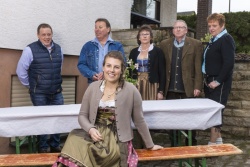 016_Sinas_Kroenung.jpg