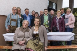 019_Sinas_Kroenung.jpg