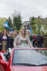 055_Sinas_Kroenung.jpg