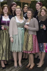082_Sinas_Kroenung.jpg