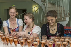 105_Sinas_Kroenung.jpg