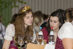 116_Sinas_Kroenung.jpg