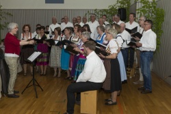126_Sinas_Kroenung.jpg