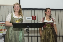 162_Sinas_Kroenung.jpg