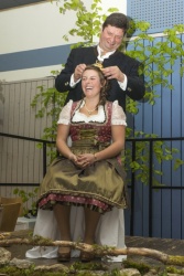 164_Sinas_Kroenung.jpg
