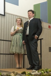 173_Sinas_Kroenung.jpg