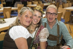 234_Sinas_Kroenung.jpg